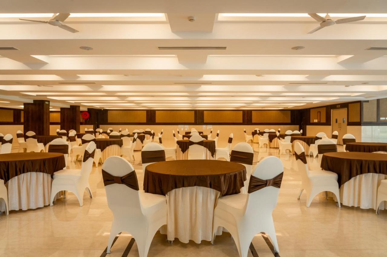 Hotel The King'S Meadows Golhalli Exterior foto