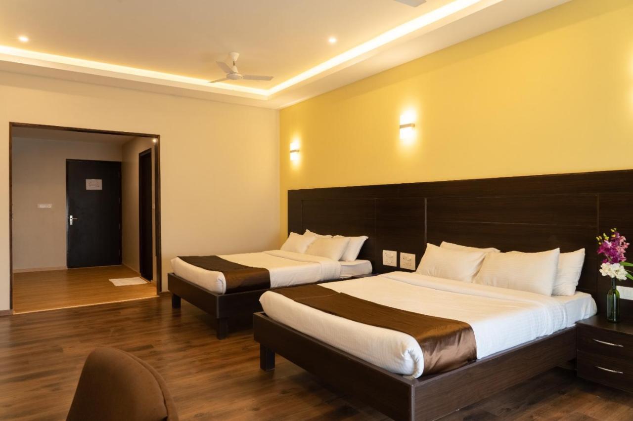 Hotel The King'S Meadows Golhalli Exterior foto