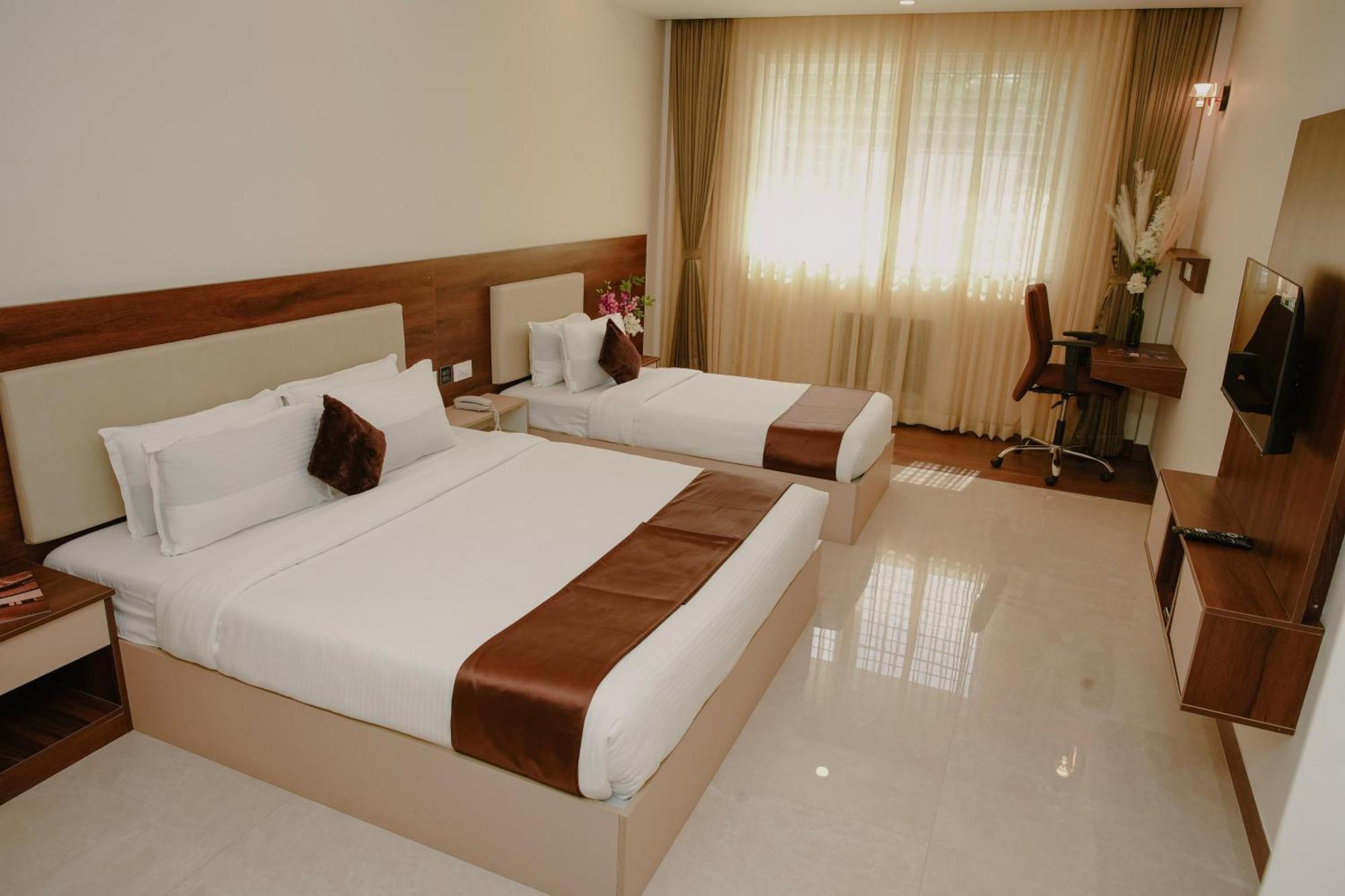 Hotel The King'S Meadows Golhalli Exterior foto